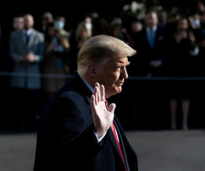 Twitter khóa tài khoản đăng ảnh đe dọa ông Trump