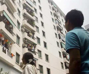 Vì sao thu nhập 20-30 triệu đồng/tháng không mua nổi nhà ở Hà Nội và Sài Gòn?