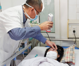 Thiếu nữ 21 tuổi mù mắt trái vì nhờ bạn thân tiêm filler nâng mũi đón Tết