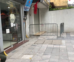 Hà Nội phong toả, chốt chặn một căn nhà ở phố Hàng Gai liên quan ca nghi nhiễm Covid-19