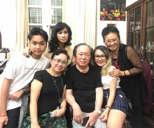 Cuộc đời NSND Trung Kiên: Luôn tự hào về cậu con trai nổi tiếng Quốc Trung, vẫn đối xử tốt với Thanh Lam dù là con dâu cũ