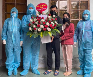 Trở về từ Quảng Ninh, cặp đôi quyết định hoãn đám cưới để cách ly