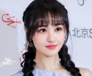 Chấn động thông tin Trịnh Sảng nhảy lầu tự tử sau scandal thuê người mang thai hộ