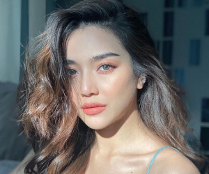 5 kiểu tóc dài đẹp ngút ngàn của mỹ nhân Thái, muốn năm mới nhan sắc lên hương thì bạn nên học ngay