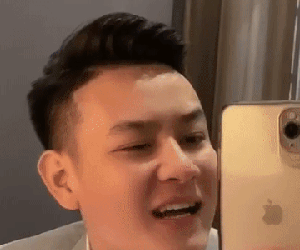 Chú bộ đội hát nhép cực chất nhưng nhìn sơ qua ai cũng tưởng Quang Hải chuyển nghề