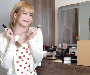 Hậu lùm xùm chia tay Sơn Tùng, Thiều Bảo Trâm xuất hiện với diện mạo tươi tắn cùng dòng chia sẻ: 'Là con gái nên yêu bản thân mình nhiều'