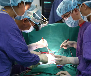 Ghép tim cho bệnh nhi nhỏ tuổi nhất Việt Nam