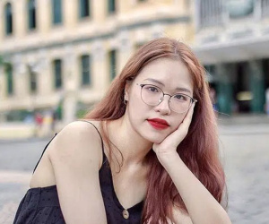 Du học châu Âu giữa đại dịch, nữ sinh 2K1 chạnh lòng nhớ Tết Hà Nội