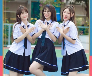 Hot TikToker bị chê phản cảm Lê Bống mặc đồ nữ sinh đóng MV của Phí Phương Anh, chiêu trò gì nữa đây?