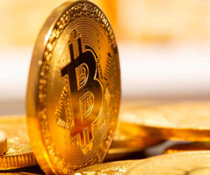 Liên tiếp tăng mạnh, bitcoin áp sát mốc 1 tỷ đồng