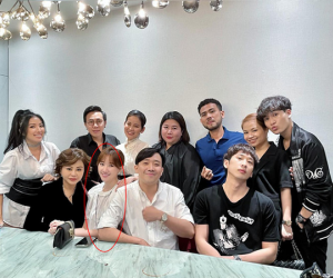 Trấn Thành khoe ảnh tụ họp cùng hội bạn mừng sinh nhật, Hari Won thành tâm điểm vì lộ bụng lùm lùm đáng nghi