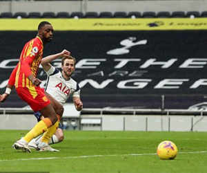 Song sát Kane-Son tái hợp, Tottenham ngắt mạch 3 trận thua