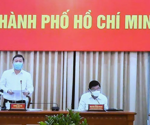 Chủ tịch UBND TP.HCM: Người dân nên ở nhà, hạn chế tối đa việc đi lại, không tập trung đông người