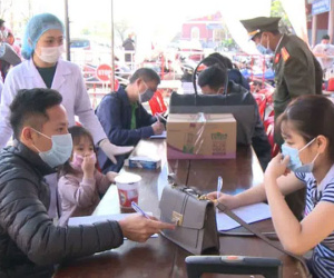 Thừa Thiên - Huế trả lời về thông tin cách ly toàn bộ người từ TP.HCM về
