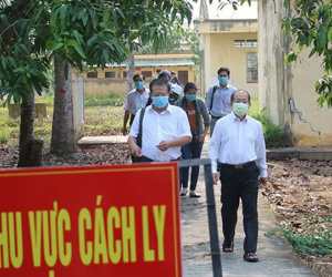 NÓNG: 19 người F1 ở Đồng Tháp đi cách ly ngay chiều mùng 1 Tết vì liên quan ca Covid-19 tại TP.HCM