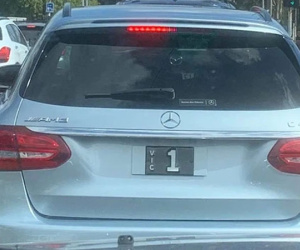 Ngỡ ngàng biển xe chỉ 1 số 1 mà đắt không tưởng, hàng độc nhất vô nhị giá 44 tỷ đồng