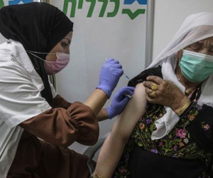Israel thành công ấn tượng nhờ tiêm chủng 'thần tốc' vắc-xin ngừa Covid-19