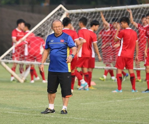 Vì sao Việt Nam không đăng cai Vòng loại World Cup 2022?