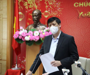 Bộ trưởng Bộ Y tế: Dịch Covid-19 không thể kết thúc trong năm 2021