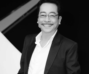 Việt Anh thông báo thay đổi thời gian viếng NSND Hoàng Dũng, NS Hoài Linh gửi lời tiễn biệt gây xúc động