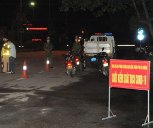 Các phương tiện không được đón, trả khách tại khu vực cách ly, phong tỏa