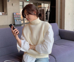 3 kiểu tóc búi thấp chuẩn style Hàn, nàng mặt to hay vuông chữ điền đều có được góc nghiêng ảo diệu chỉ trong một nốt nhạc