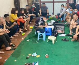 Phá sới bạc do các đối tượng 'cộm cán' cầm đầu