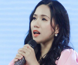 Thùy Chi bị chỉ trích khi đăng bản cover "Chúng ta của hiện tại" lên Fanpage trong lúc Sơn Tùng M-TP gặp scandal