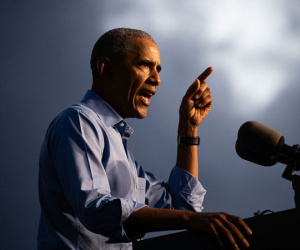 Ông Obama kể về lần đánh gãy mũi bạn