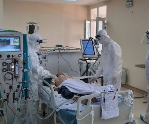 Bệnh nhân Covid-19 nguy kịch ở Hải Dương có thể tập đi lại