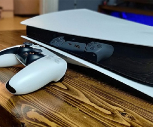 PlayStation 5 chưa bán đã 'cháy hàng' ở Việt Nam