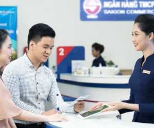 Lãi suất huy động tiếp tục giảm, chờ tín hiệu từ lãi suất cho vay