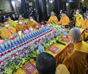 Hình ảnh chưa từng có ở chùa Phúc Khánh trong lễ cầu an trực tuyến đầu tiên