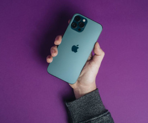 Tổng hợp tin đồn mới nhất về iPhone 13, nhiều trang bị 'cũ mà mới', tai thỏ sẽ nhỏ hơn?