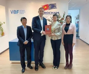 Vĩnh Phúc bổ nhiệm con gái 31 tuổi của Bí thư tỉnh ủy làm Phó giám đốc Sở KH-ĐT