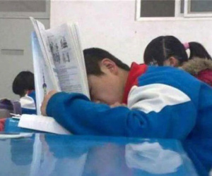 Chấn động vì đoạn ghi âm lời trách mắng của giáo viên tiết lộ: '1 tháng mẹ kiếm được bao nhiêu tiền, đừng trách tại sao tôi khinh em!'