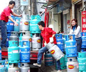 Nỗi sợ đến âm thầm: Chín lần liên tiếp tăng giá gas