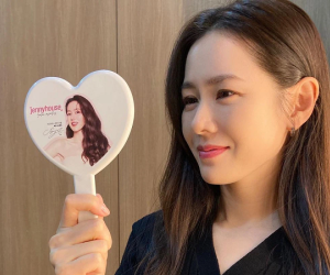 Yoona và loạt sao Hàn hé lộ cách rửa mặt "sạch sành sanh", áp dụng theo để loại bỏ đám bã nhờn đáng ghét!
