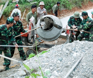 Những người lính quân hàm xanh trên biên giới Lào Cai