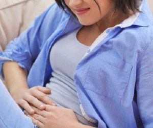 Nữ sinh 21 tuổi đau bụng dữ dội tưởng bị cảm lạnh, nào ngờ suýt mất mạng vì chửa ngoài tử cung mà không biết