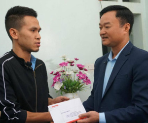 Anh Nguyễn Ngọc Mạnh sẽ dùng số tiền mọi người ủng hộ làm từ thiện: 'Lương của tôi 15 triệu cũng đủ sống rồi'