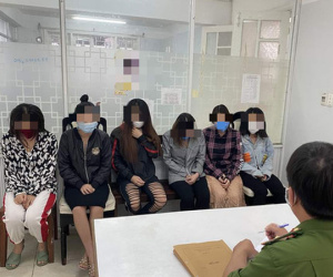 Chủ nhóm Facebook 'tập đoàn phò' lĩnh 12 năm tù
