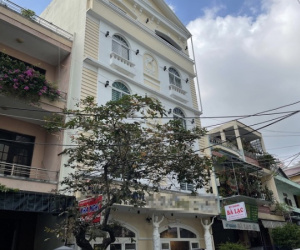 Hai người đàn ông sốc ma túy, tử vong trong phòng khách sạn ở Đà Nẵng