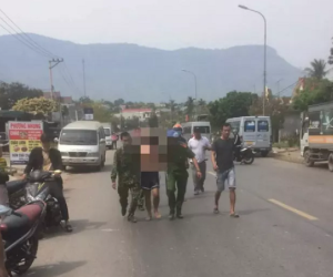 Chơi ma túy xong, thanh niên vác dao đi chém người, ôtô, xe máy