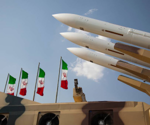 Iran tuyên bố có thể 'san phẳng' Israel
