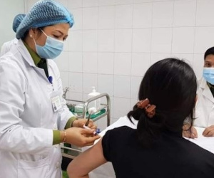 Người được tiêm vaccine COVID-19 sẽ có thể gặp phản ứng phụ nào?