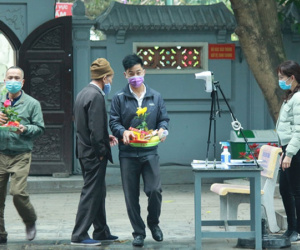 Chùa chiền ở Hà Nội được mở cửa trở lại và đảm bảo phòng chống dịch
