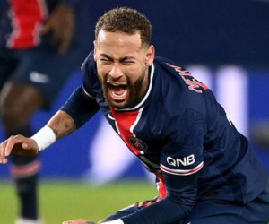 Ngôi sao Neymar bỏ lỡ cơ hội tái ngộ Barcelona