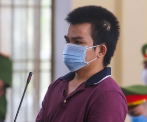 Say rượu, con trai đâm chết cha