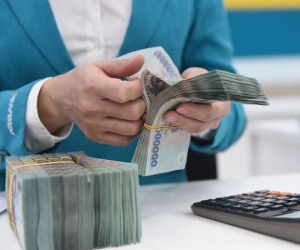 Vay 400 nghìn tỷ lãi suất cao, đuối sức lo khó trả nợ
